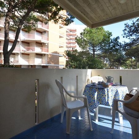 Residenza Marco Polo Apartment Lignano Sabbiadoro Exterior foto